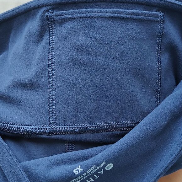 ATHLETA Navy Blue Capri leggings High Waisted Size XS - Picture 7 of 10